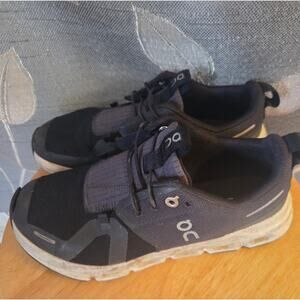 On Running KID'S CLOUD SKY - BLACK/ECLIPSE Sz 3.5